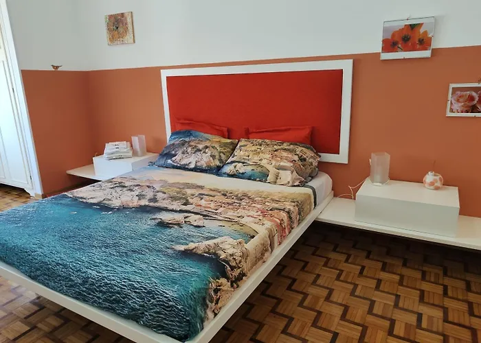 Flesia Home
